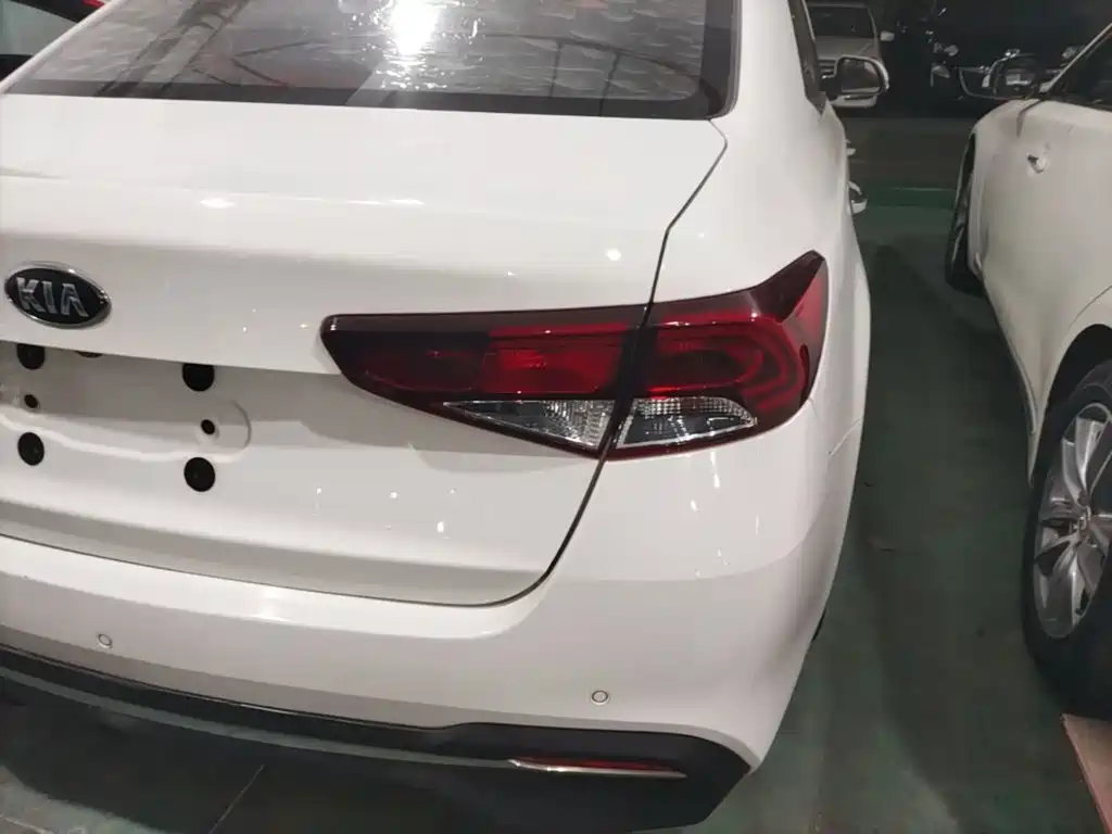 Kia Forte — миниатюра 8