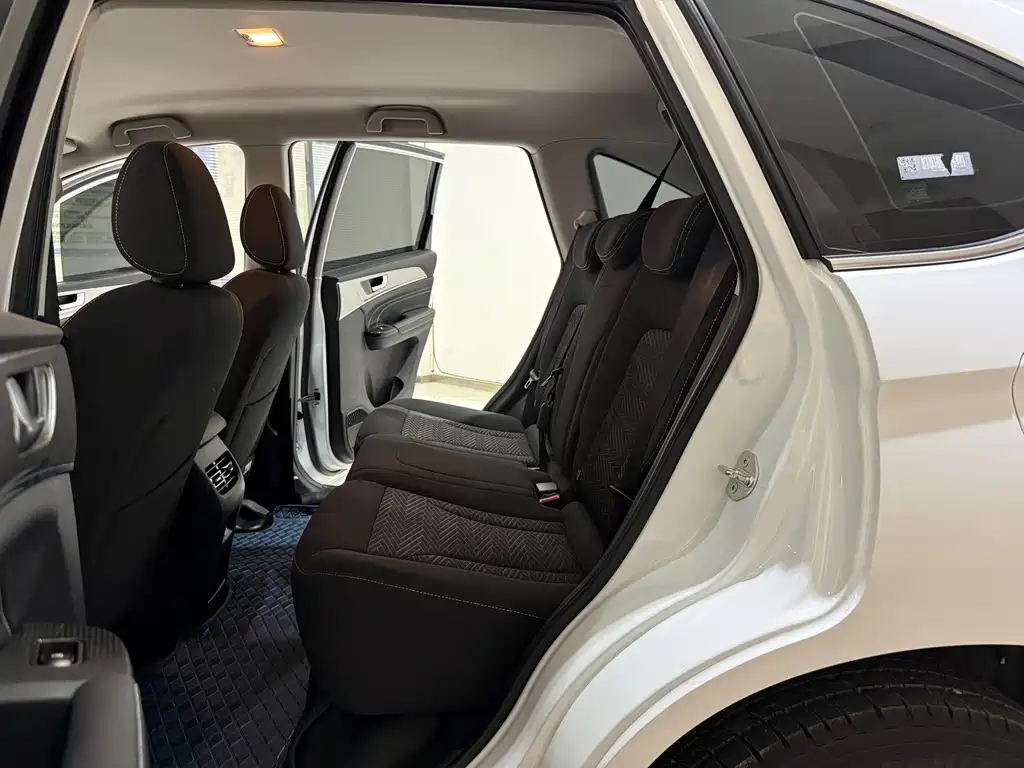 Haval M6 — миниатюра 10