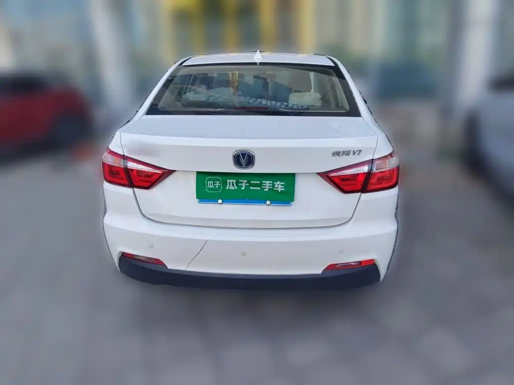 Changan V7 — миниатюра 5