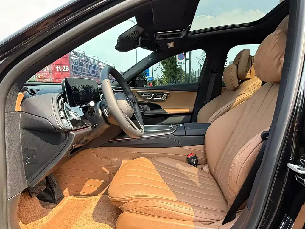 Mercedes-Benz E-Class E 2026 E 300 L Luxury