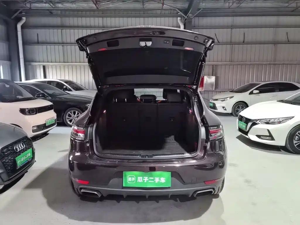 Porsche Macan — миниатюра 15