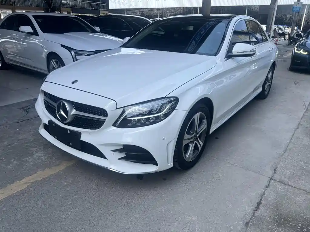 Mercedes-Benz C-Class 2020