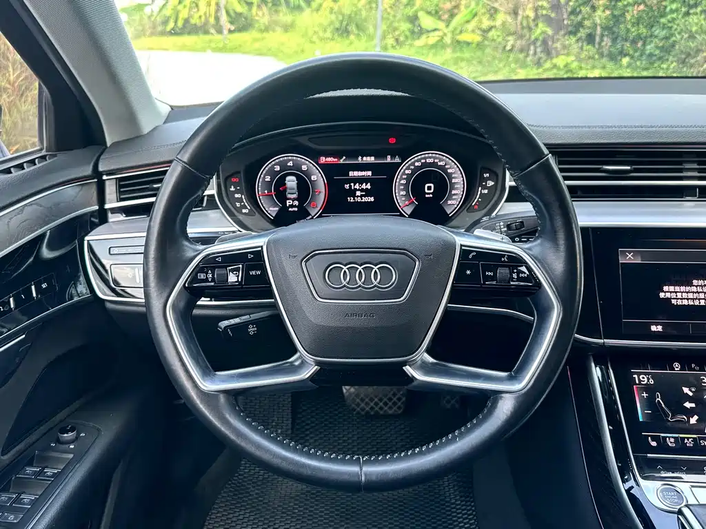 Audi A8 — миниатюра 9