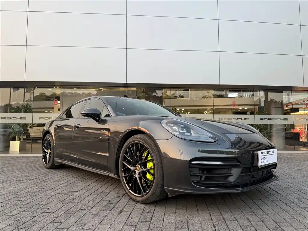 PORSCHE PANAMERA NEW ENERGY