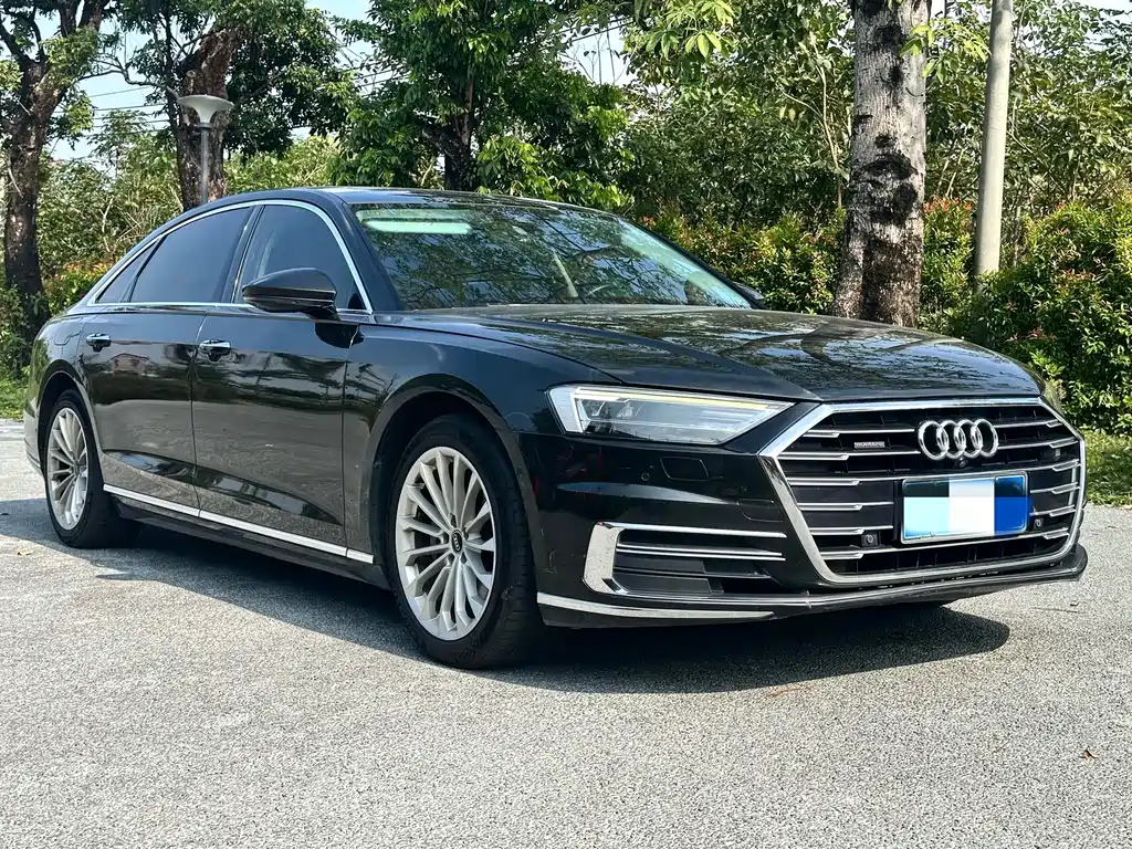 Audi A8 — миниатюра 3