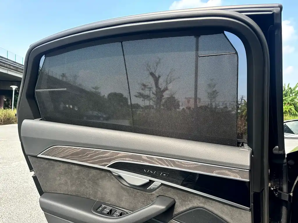 Audi A8 — миниатюра 17