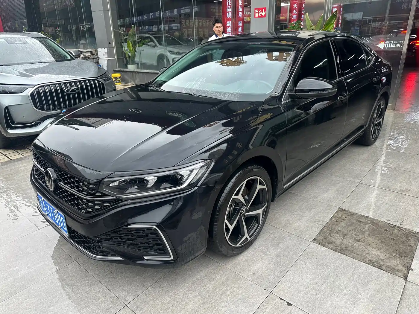 帕萨特 2025款 出众款 380TSI 龙腾版 2026