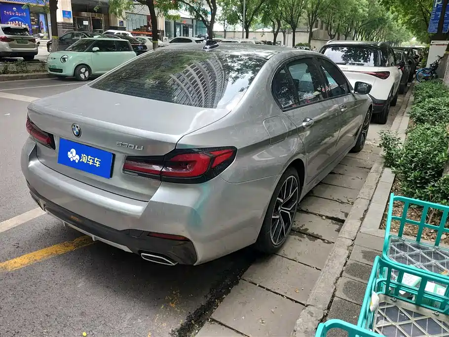 BMW 5 Series 5 2022 530Li Premium M Sport
