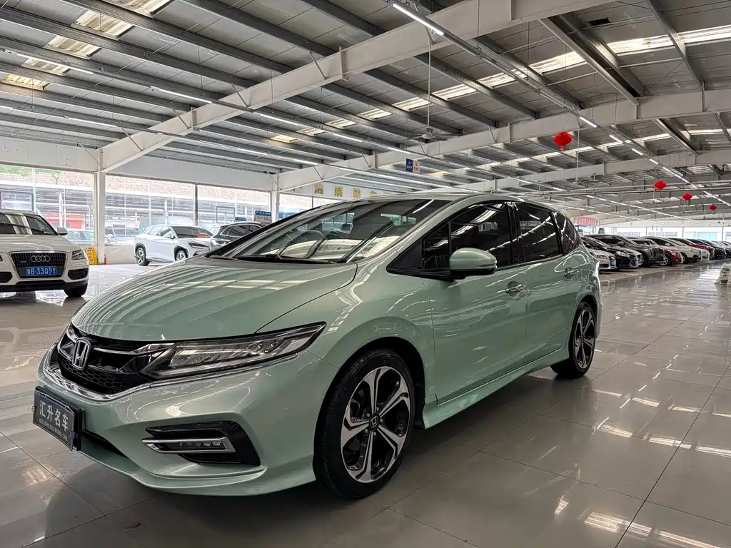Honda Jade 2017