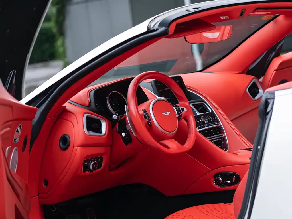 Aston Martin DB11 2020 4.0T V8 Volante
