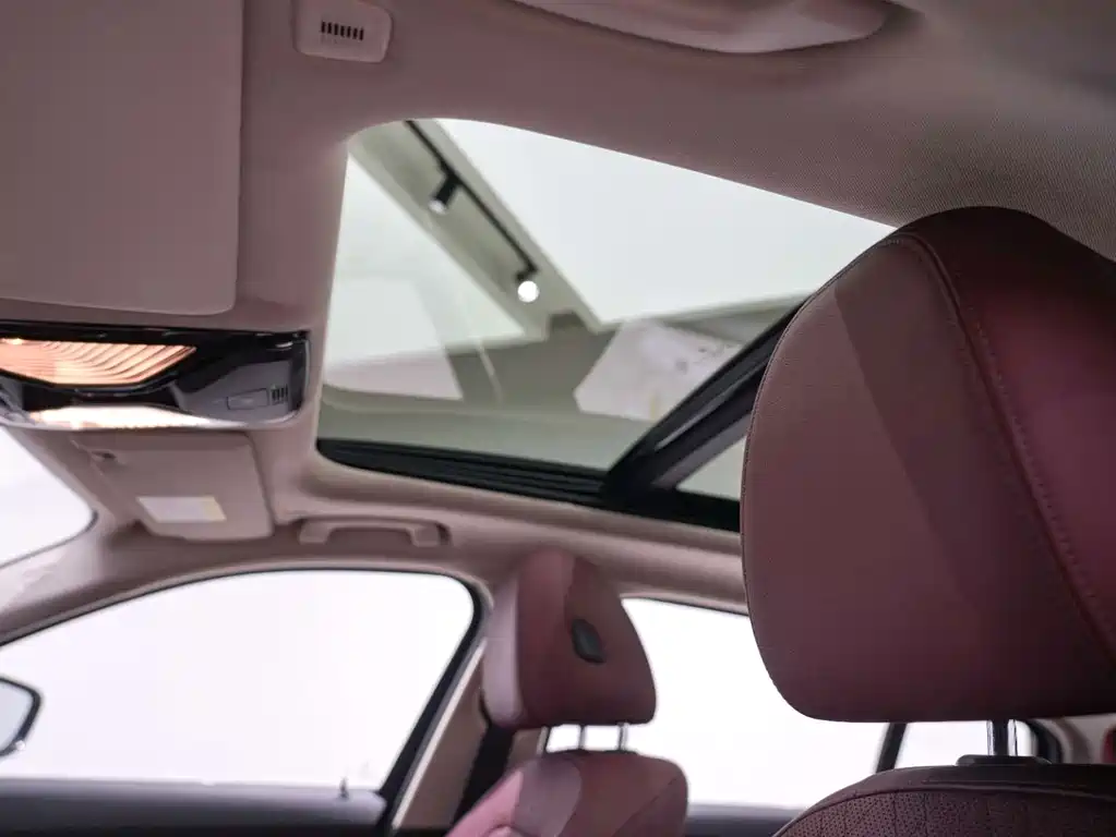 BMW i3 — миниатюра 13