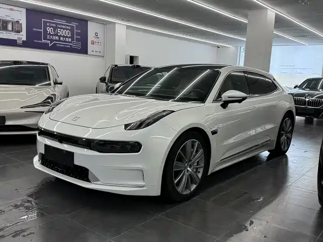 2021 Zeekr 001