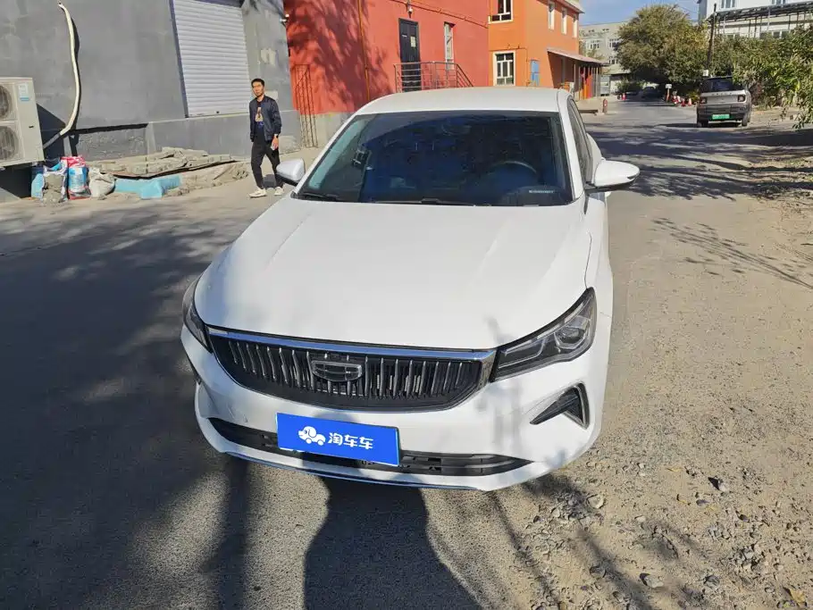 Geely Emgrand — миниатюра 2