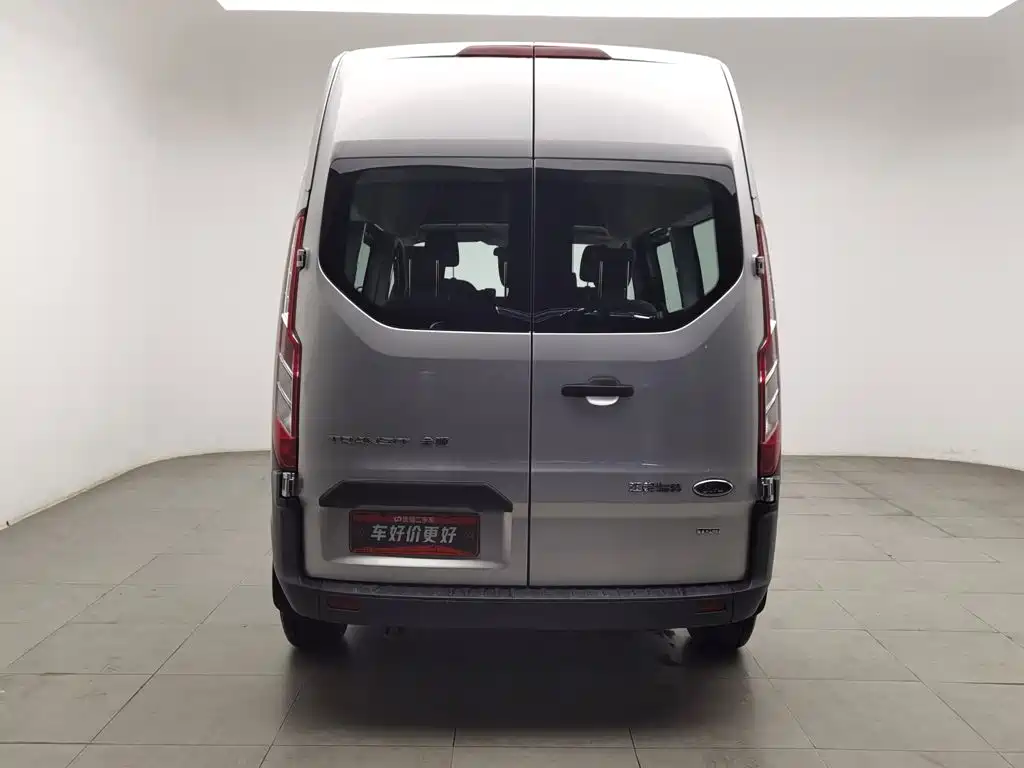 Ford Transit — миниатюра 3