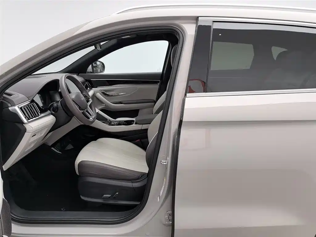 BYD Song Plus PLUS 2025 EV 520km Luxury