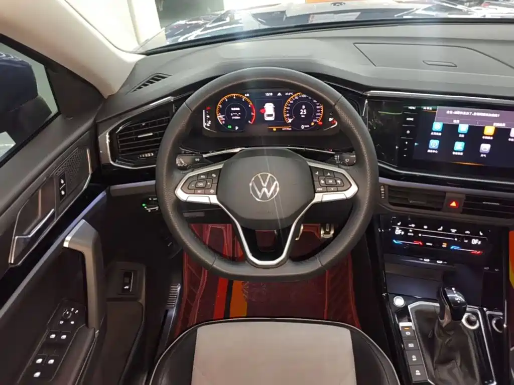 Volkswagen X — миниатюра 11