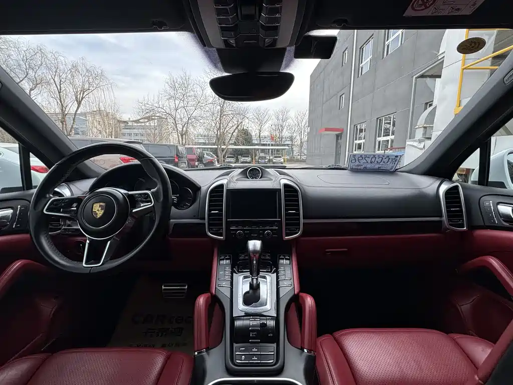 PORSCHE CAYENNE NEW ENERGY