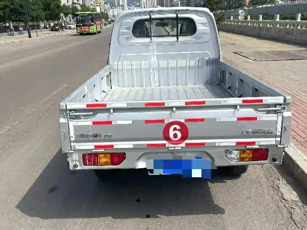 Wuling Rongguang New Truck — миниатюра 8