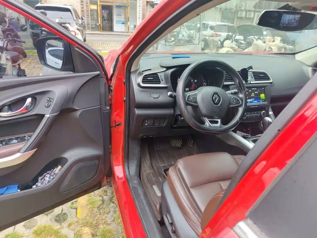Renault Kadjar — миниатюра 12