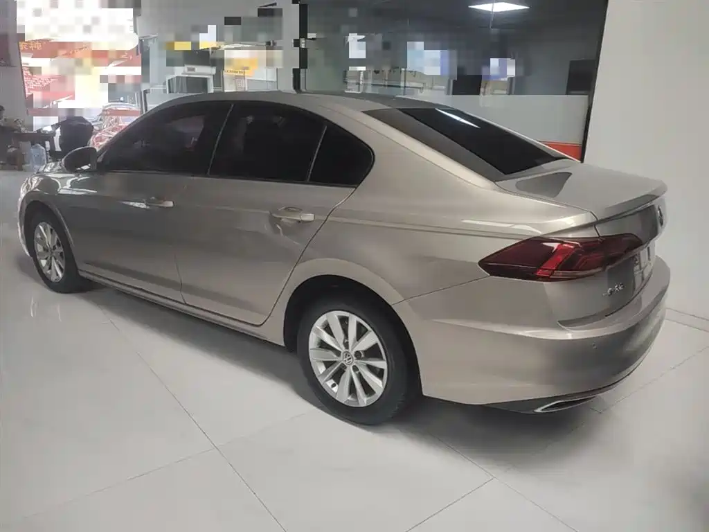 Volkswagen Bora 2019 1.5L AT Comfort