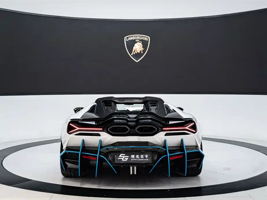 Lamborghini Revuelto 2023 6.5L PHEV Standard