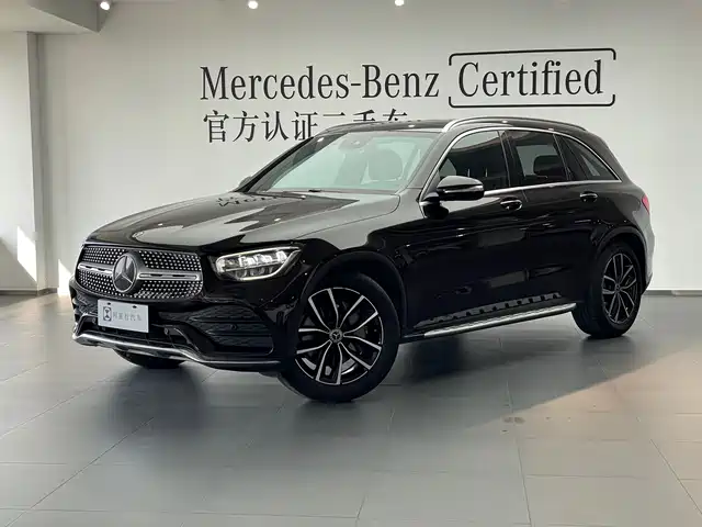 MERCEDES-BENZ GLC
