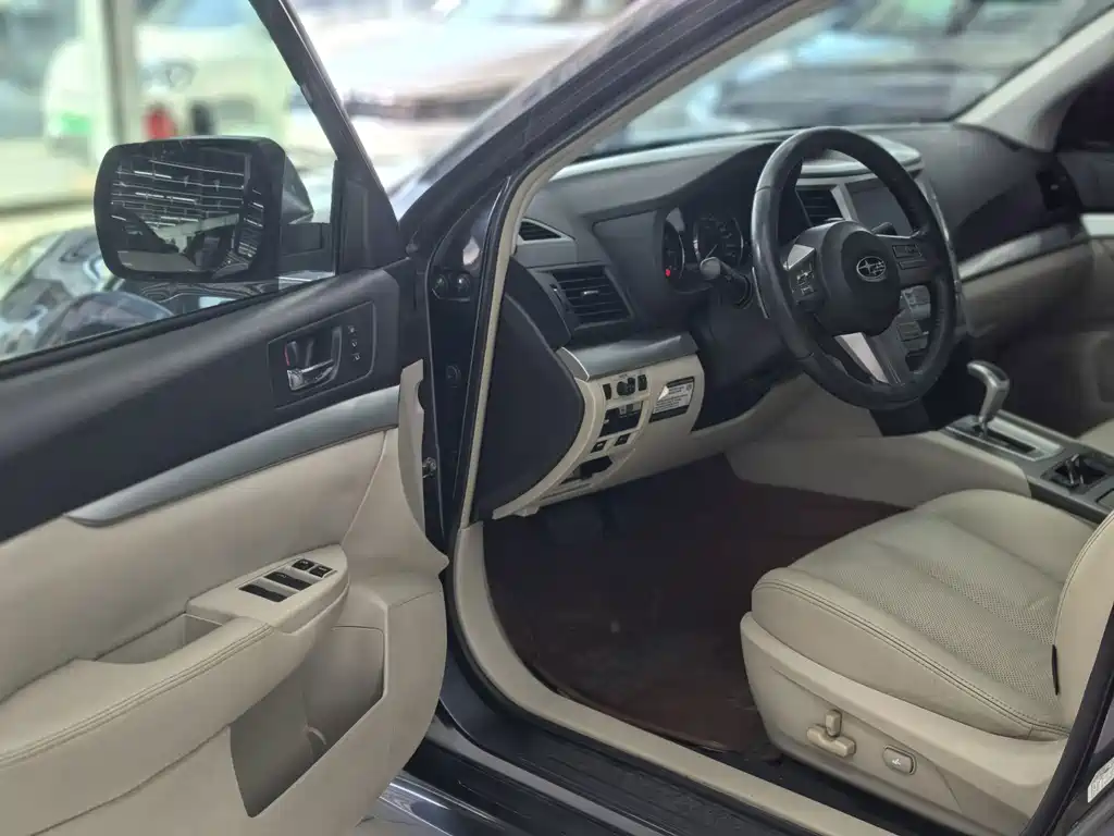Subaru Legacy — миниатюра 11