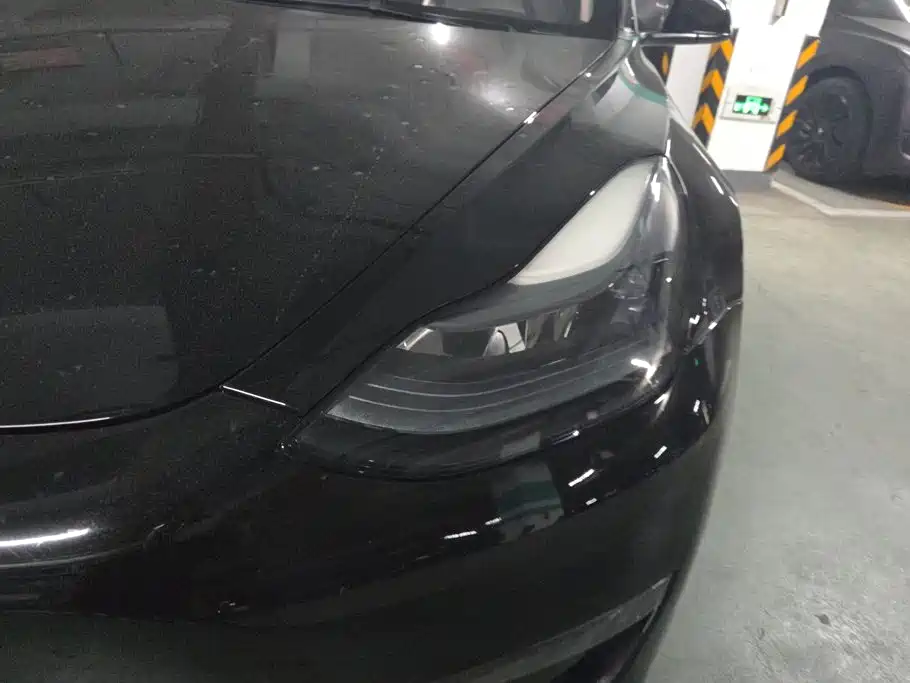 Tesla Model 3 2022 Performance