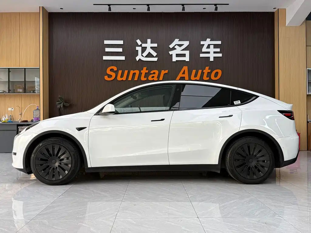 Tesla Model Y — фотографии объявления, Фото 8