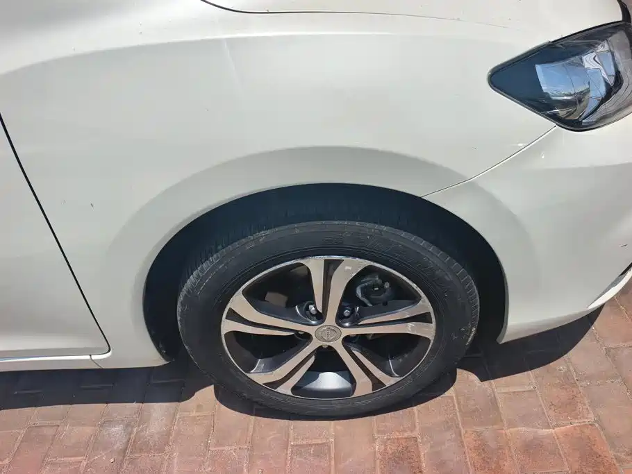Nissan Tiida 2020 1.6L CVT