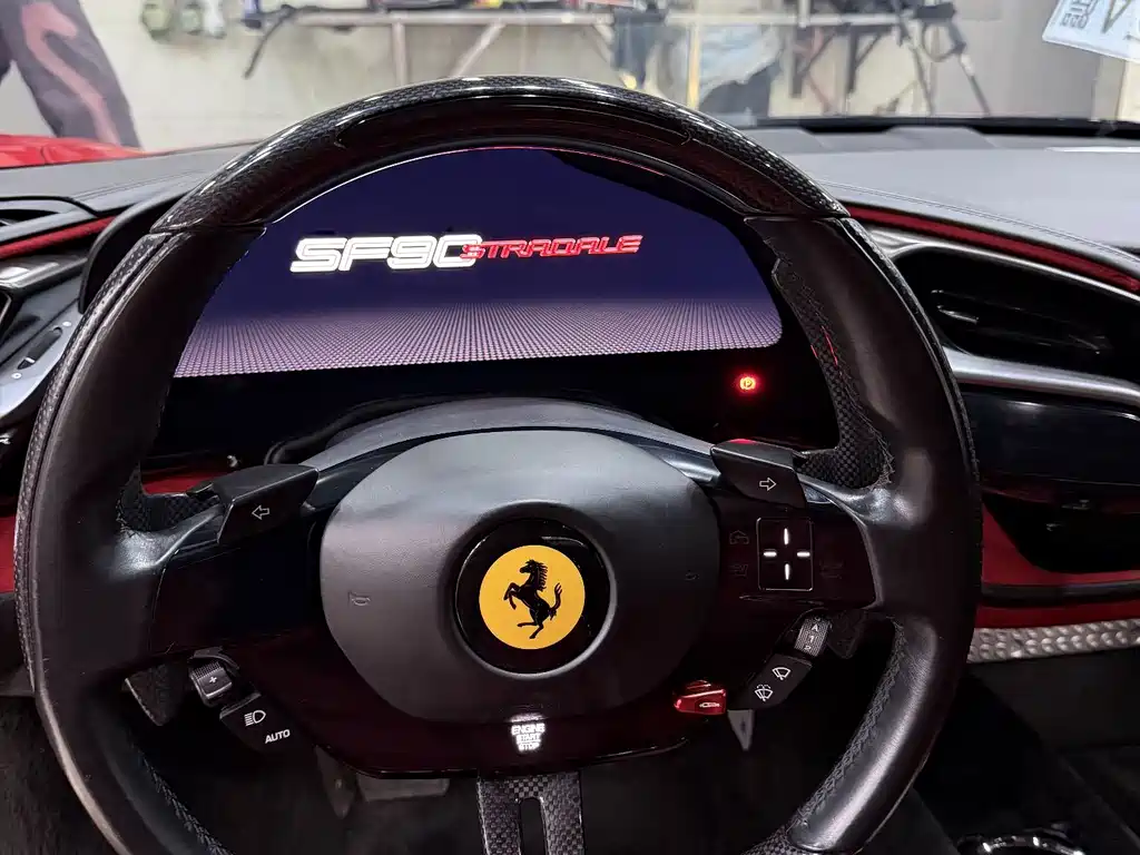 Ferrari SF90 — миниатюра 13