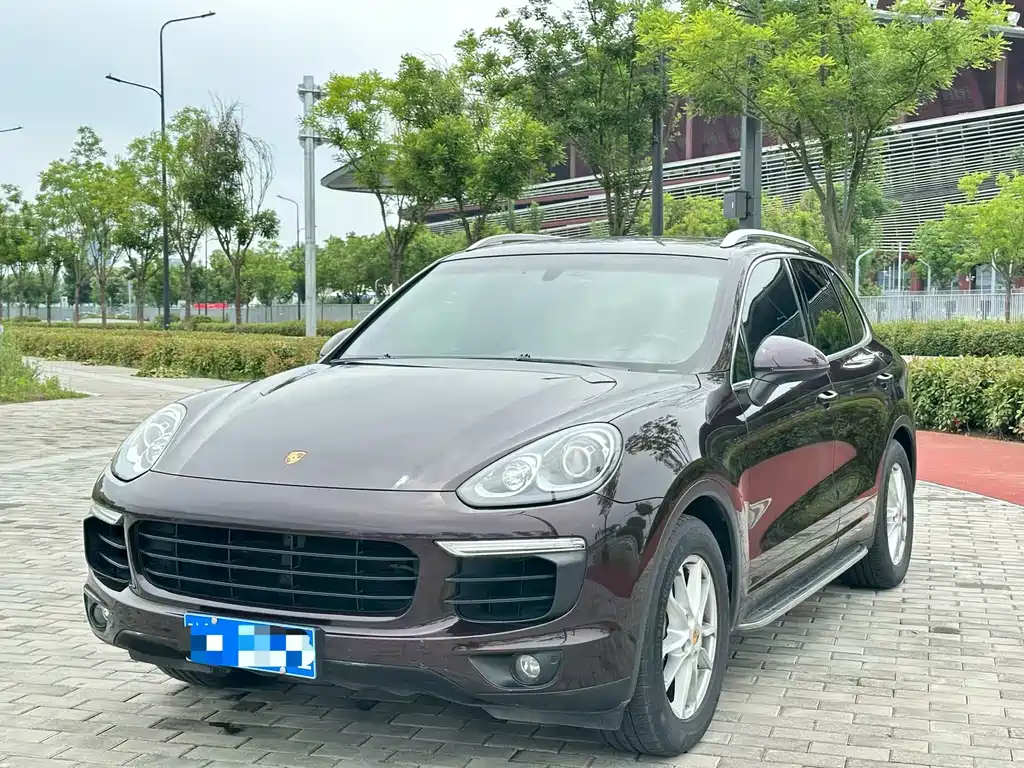 Porsche Cayenne 2015