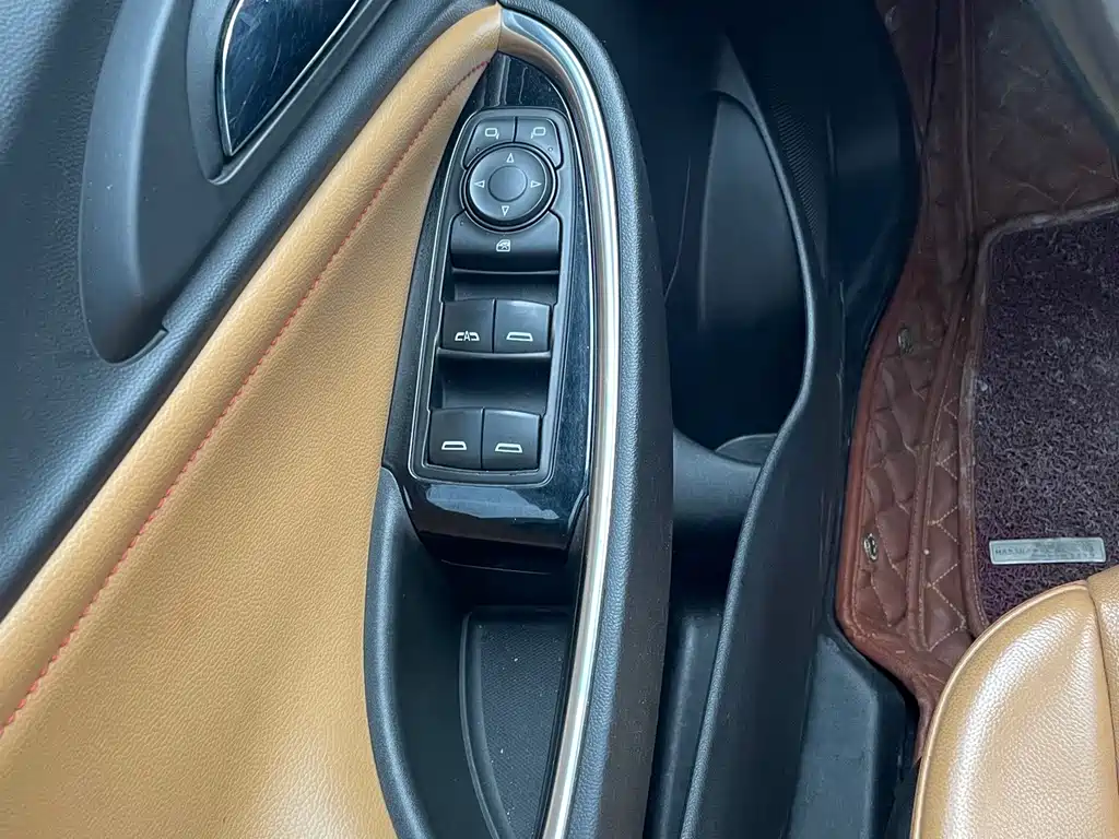 CHEVROLET MAI RUIBAO XL