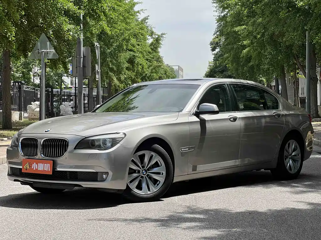 BMW 7 Series 2011