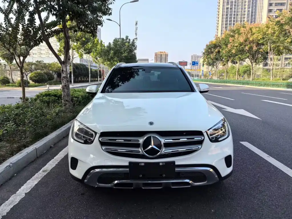 MERCEDES-BENZ  GLC