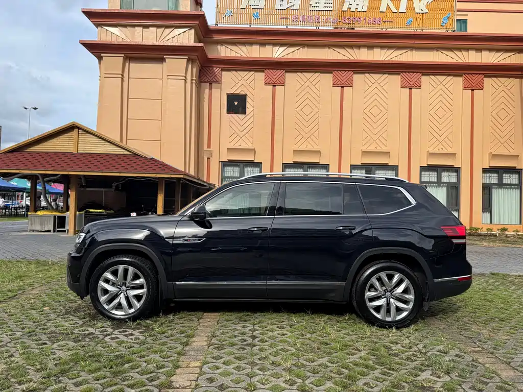 Volkswagen Teramont — миниатюра 7