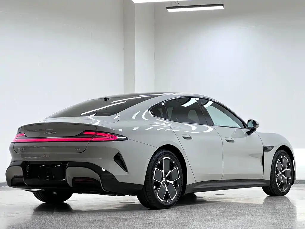 XIAOMI CAR XIAOMI SU7