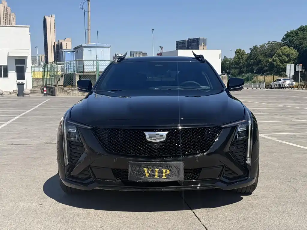 Cadillac CT5 2025 28T