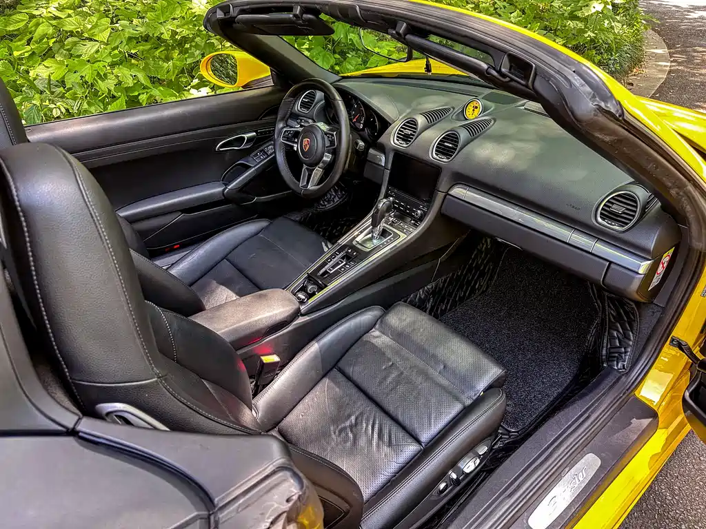 Porsche 718 2018 Boxster 2.0T