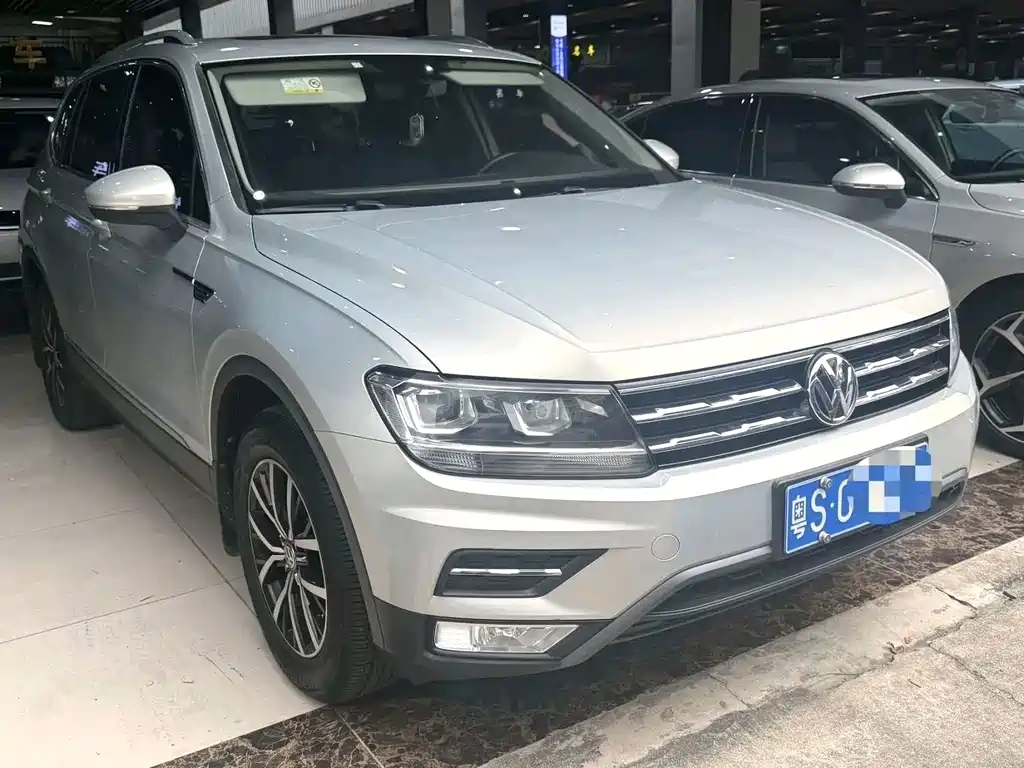 Volkswagen Tiguan L — миниатюра 3