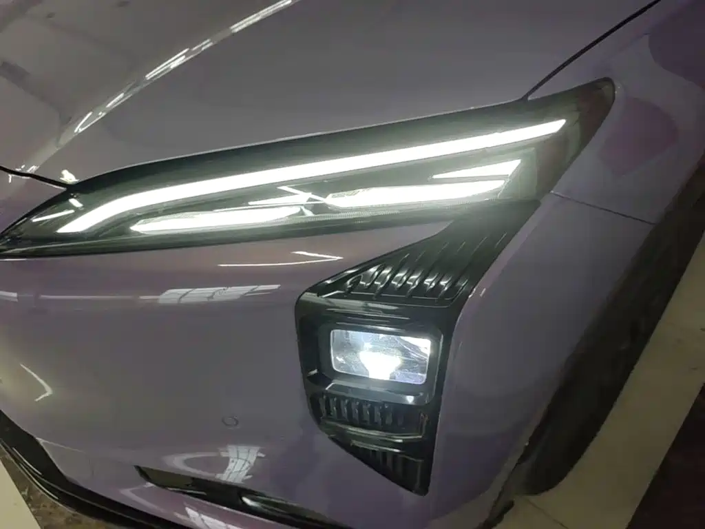 Hongqi Hongqi Tiangong 08 — миниатюра 24
