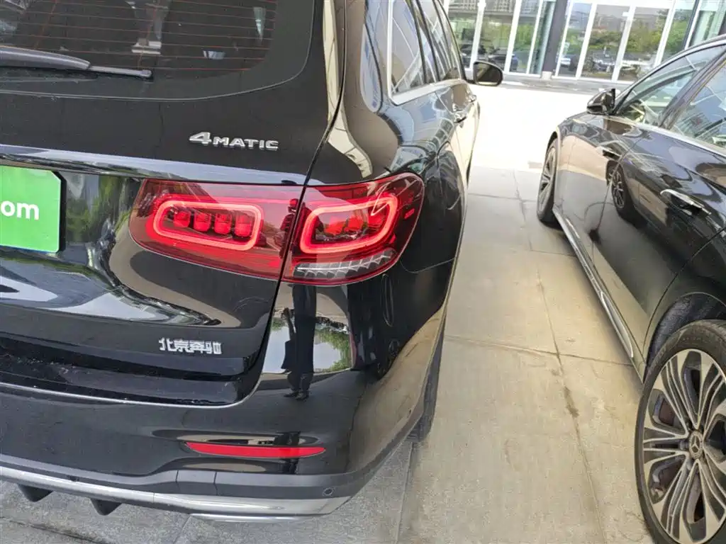 Mercedes-Benz GLC 2022 GLC 260 L 4MATIC Luxury