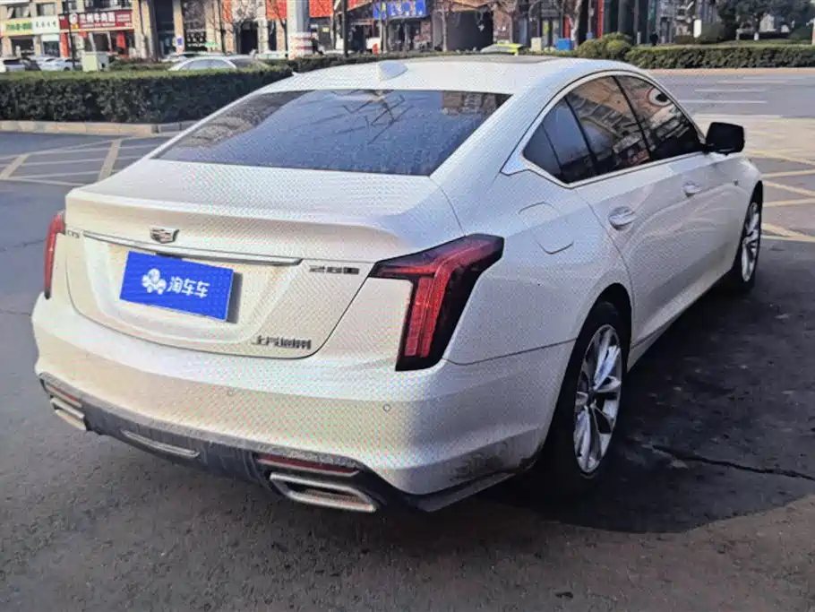 CADILLAC CT5