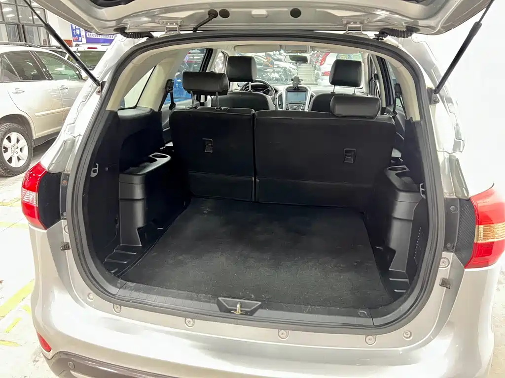 JMC Yusheng S350 — миниатюра 10