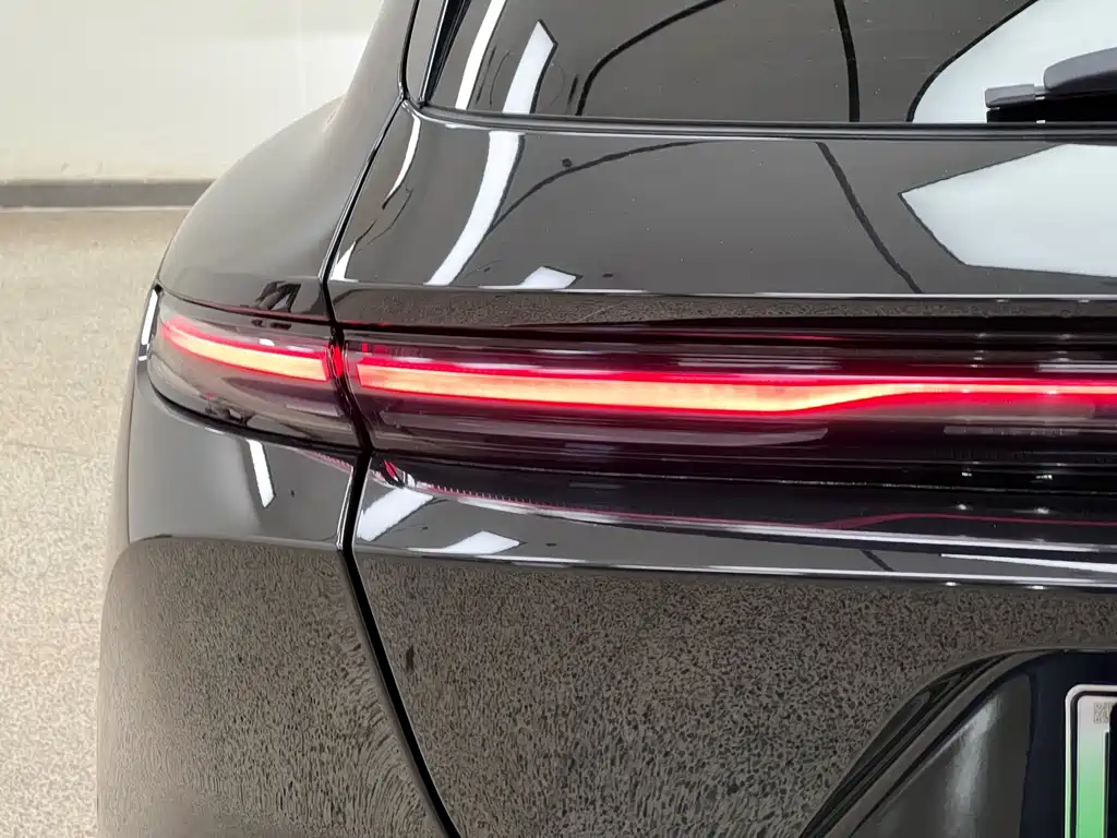 NIO ET5T — миниатюра 10