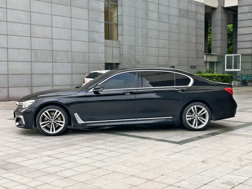 BMW 7 Series 7 2018 730Li Lead M Sport
