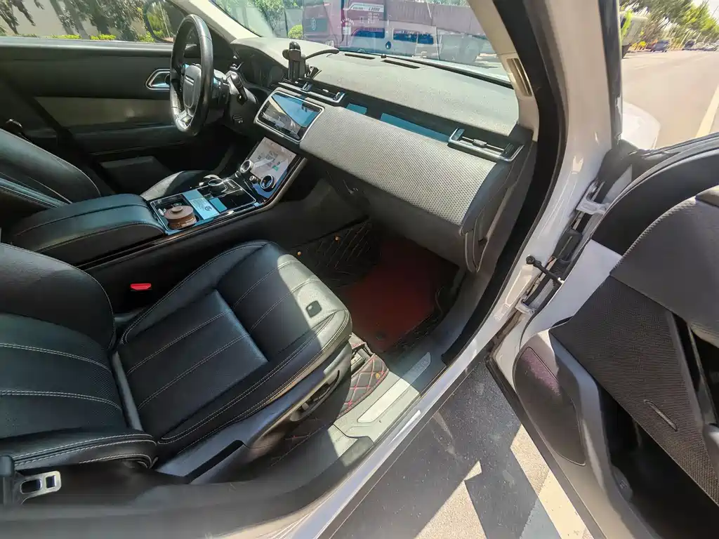 Land Rover Range Rover Velar 2018 P250 S