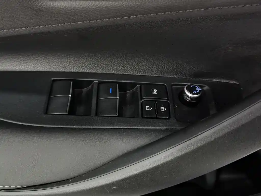Toyota Corolla 2021 1.2T S-CVT Luxury