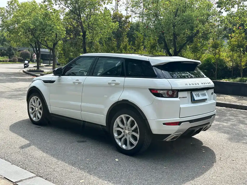 Land Rover Evoque (Import) — миниатюра 7