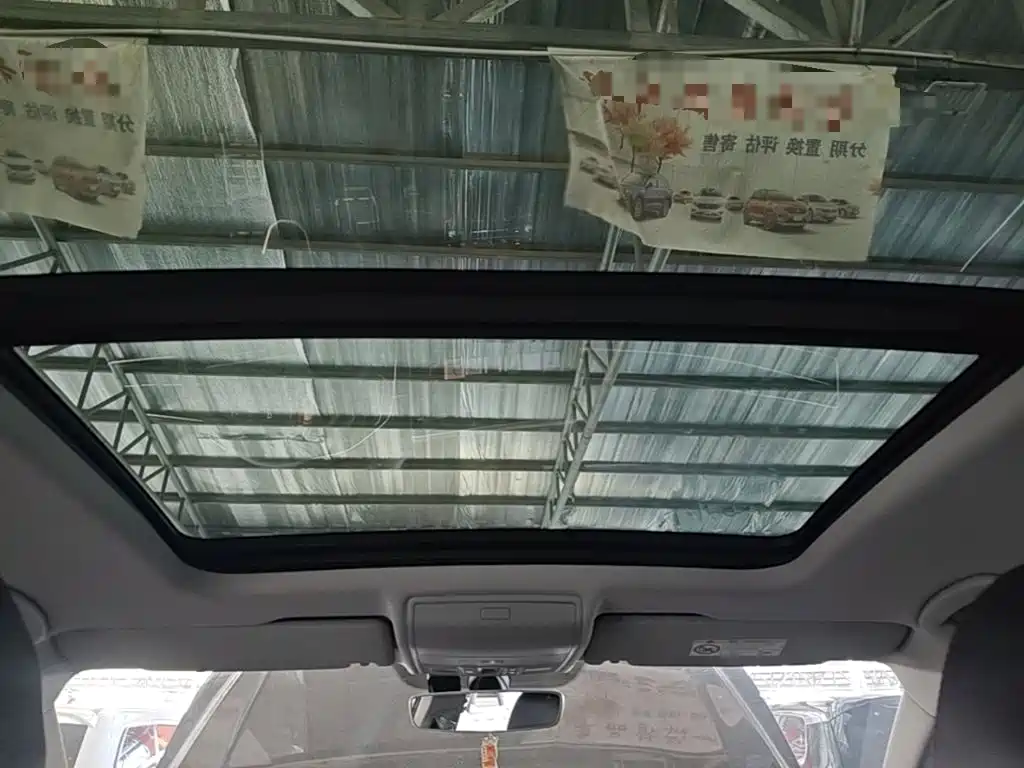 Volkswagen Tiguan X — миниатюра 18